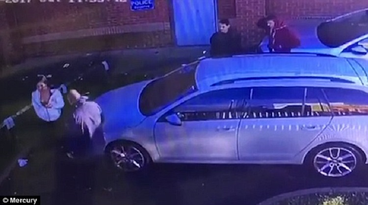 sex on car caught on CCTV 2
